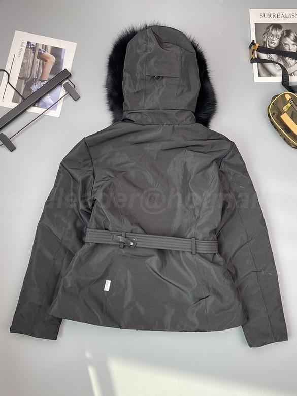 Moncler Women's Outwear 37